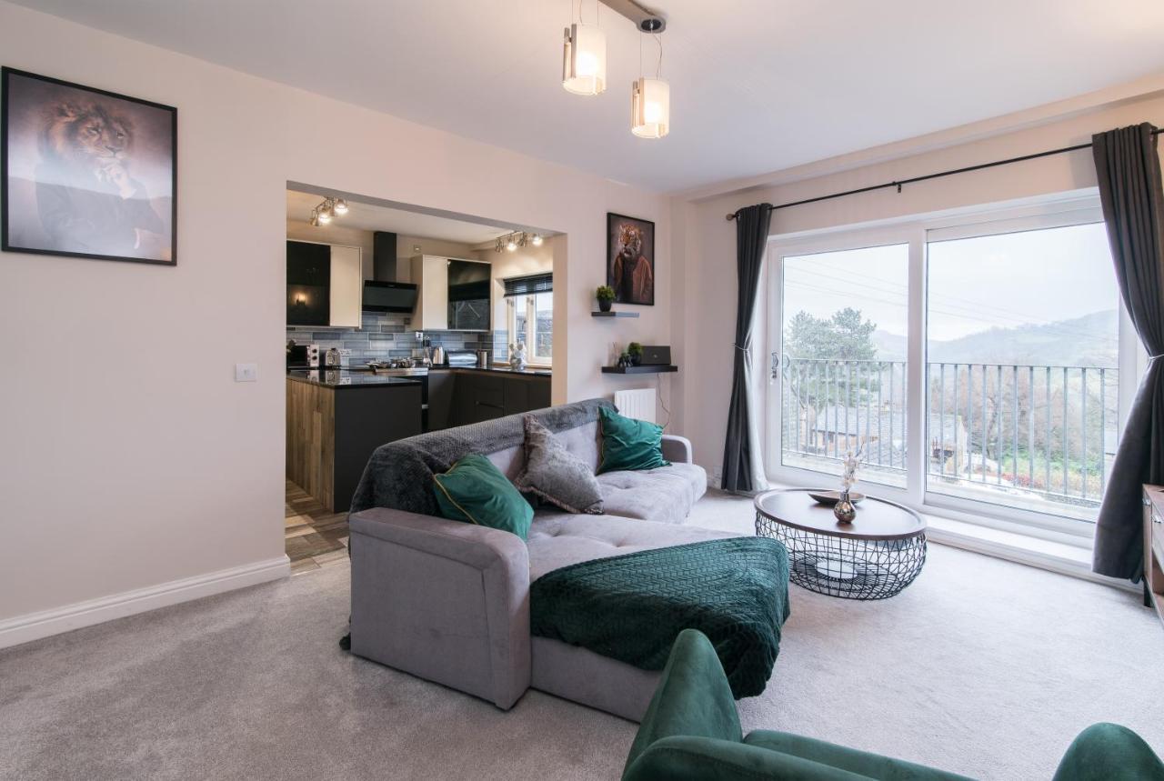 Ferienwohnung Immaculate 3 Bed House - Stunning Balcony Views Matlock  Exterior foto